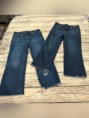 Lot of 2 AEO Dark Blue Kick Boot Crop Raw Hem Women's Jeans Both Size 6 Short